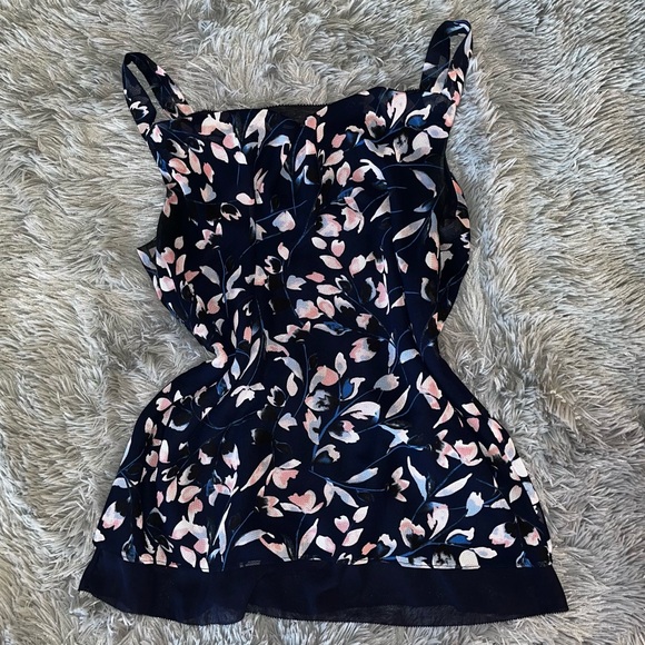 White House Black Market Tops - WHBM Sheer floral tank top Size XS